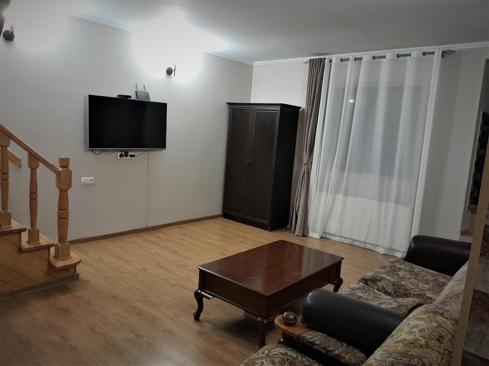 Guest House Metreveli Borjomi Bagian luar foto