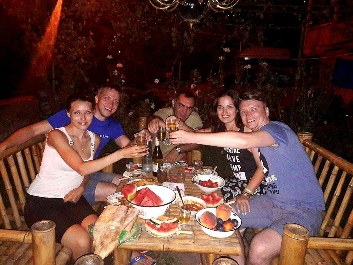 Guest House Metreveli Borjomi Bagian luar foto